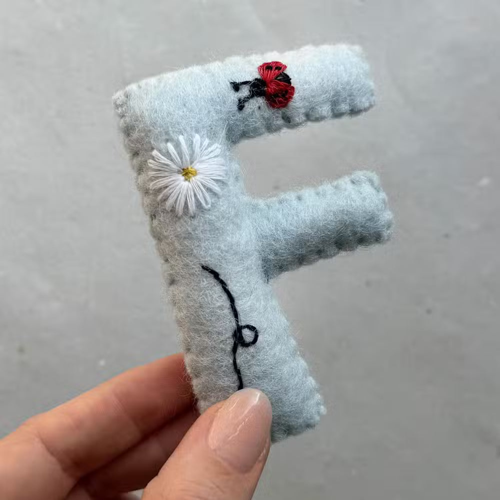 Gamcha Bogstav Lyseblå Mariehøne