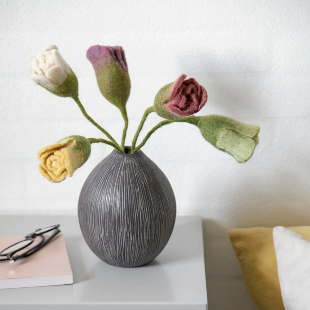 Gry og Sif Filt Blomst Tulipan Hvid