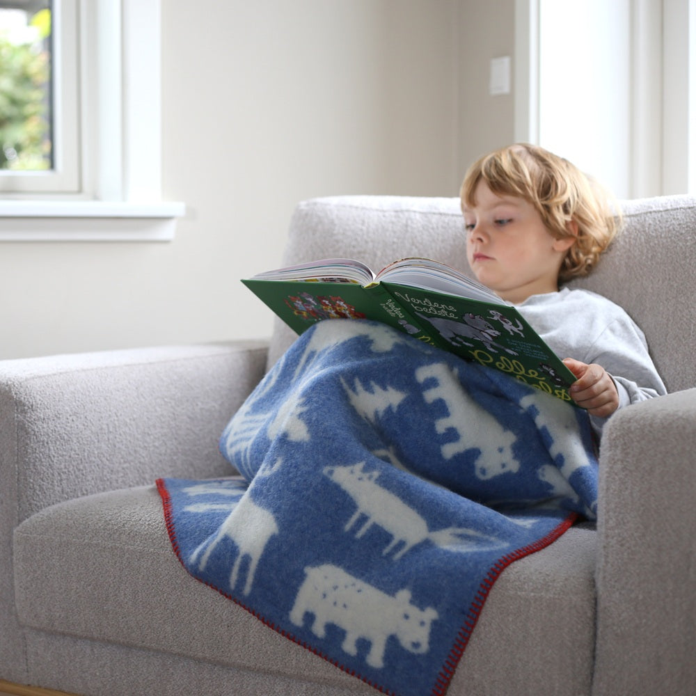 Klippan Tæppe Uld Blå Skovens Dyr