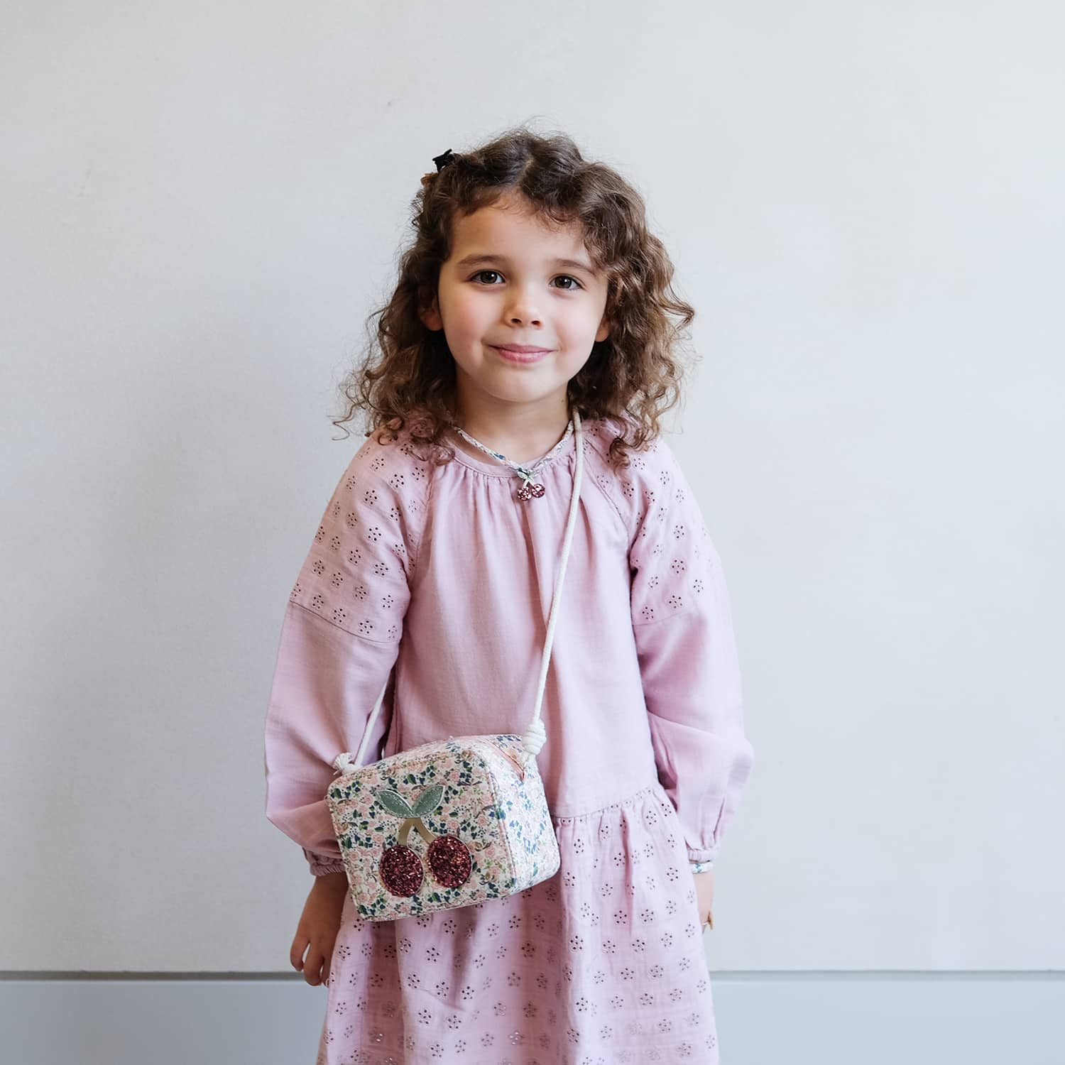 Mimi & Lula Skuldertaske Cherry