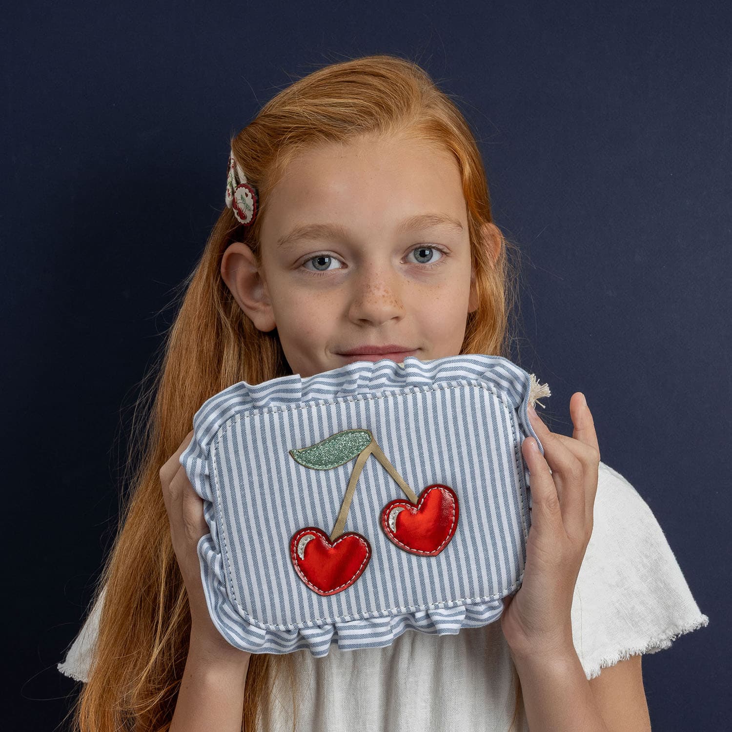 Mimi & Lula Skuldertaske Cherry Mon Cheri