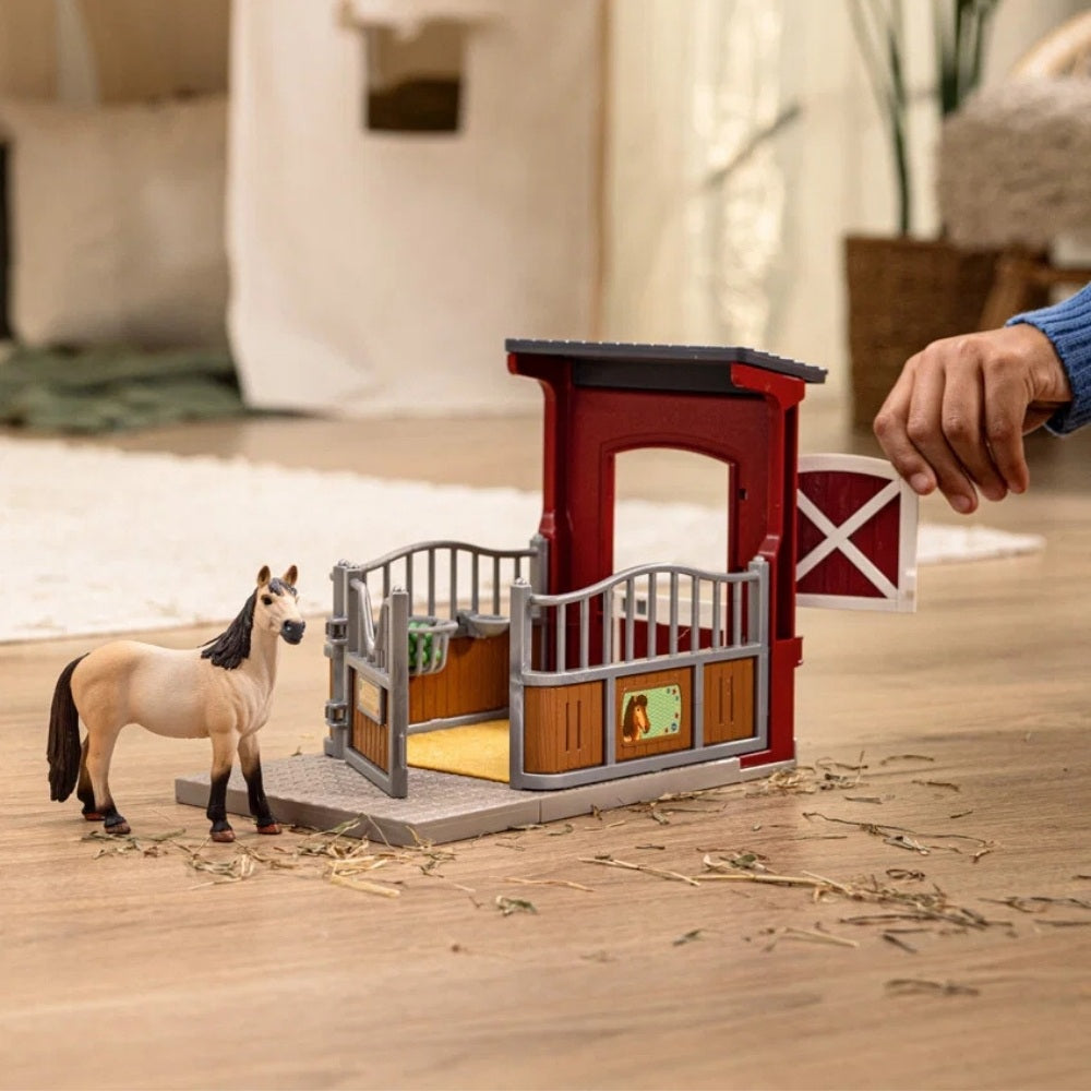 Schleich Farm World Stald Med Mustang Hoppe