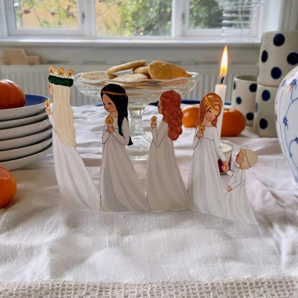 Tall Hat Tales Papirklip Lucia Optog