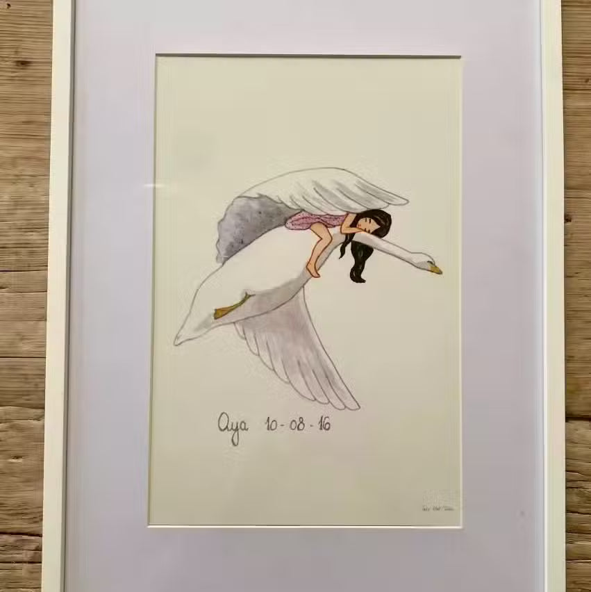 Tall Hat Tales Plakat Svane Med Pige A4